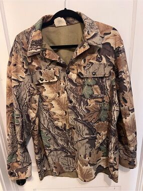 Vintage Men's Camo snap button shirt jacket